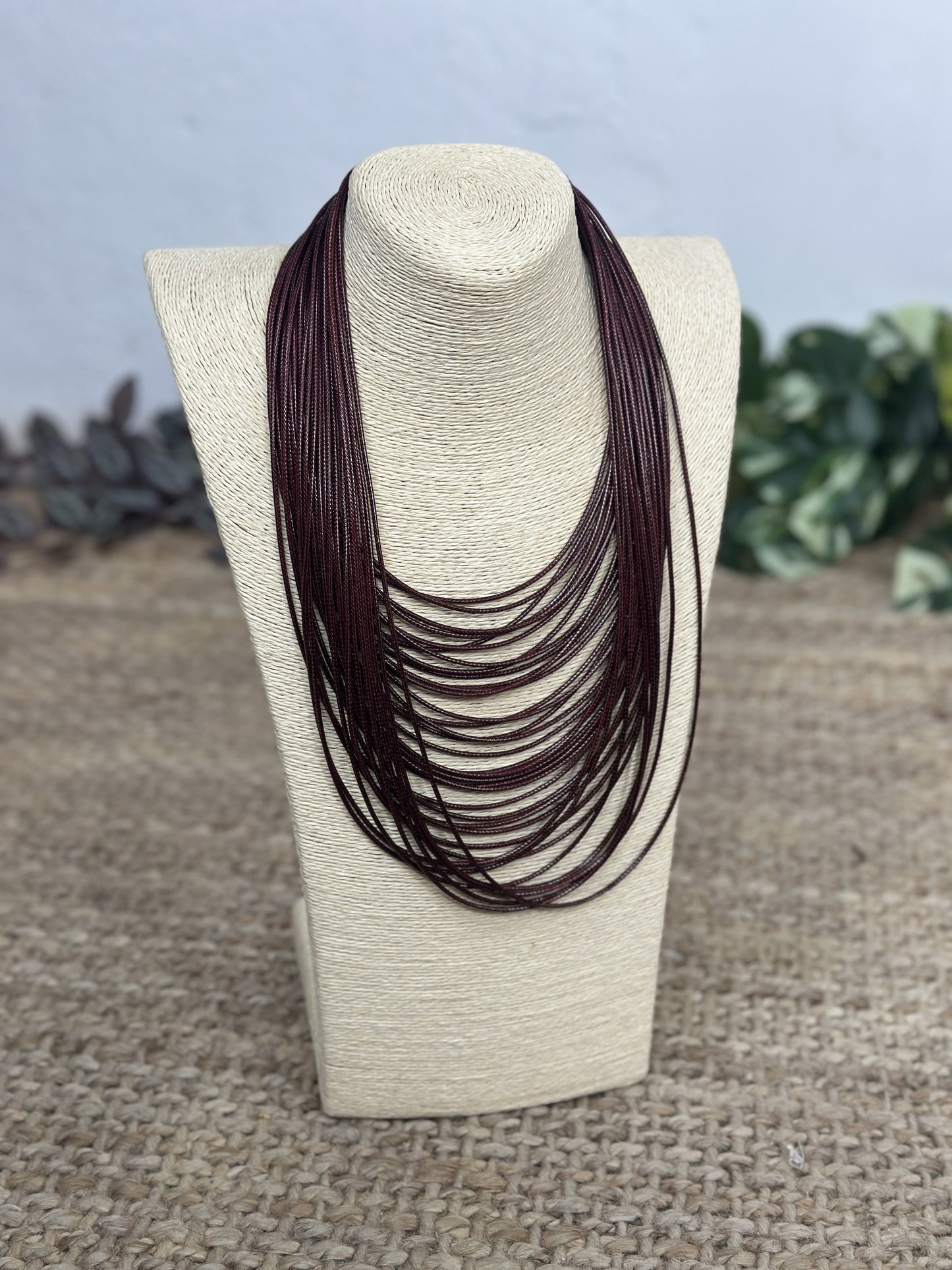 COLLAR CORDONES POLIPIEL