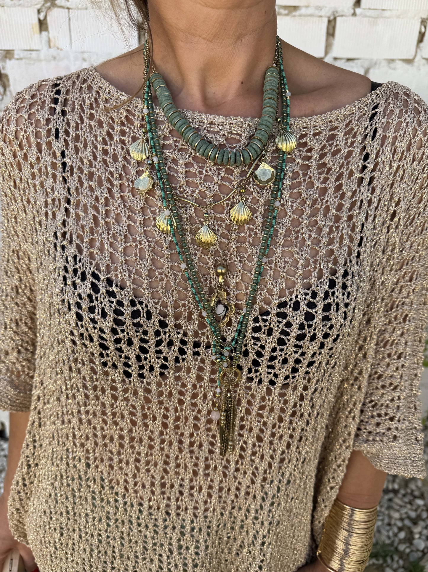 COLLAR HIPPIE