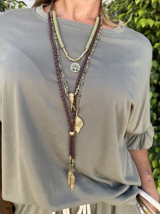 COLLAR HIPPIE