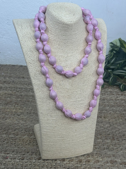 COLLAR LARGO BOLAS TELA