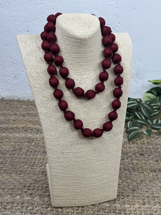 COLLAR LARGO BOLAS TELA TRANSPARENCIA