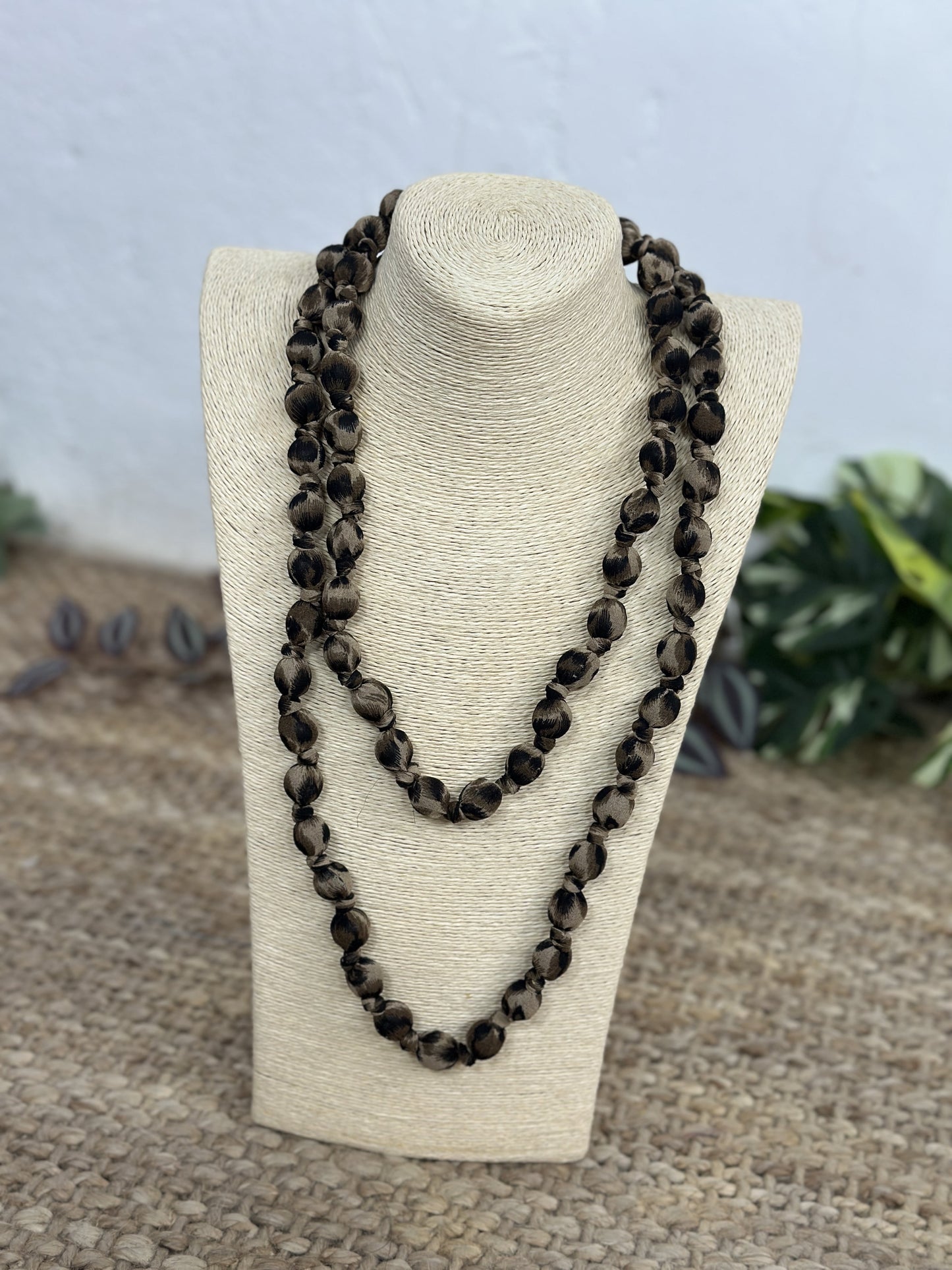COLLAR LARGO BOLAS THIN ANIMAL