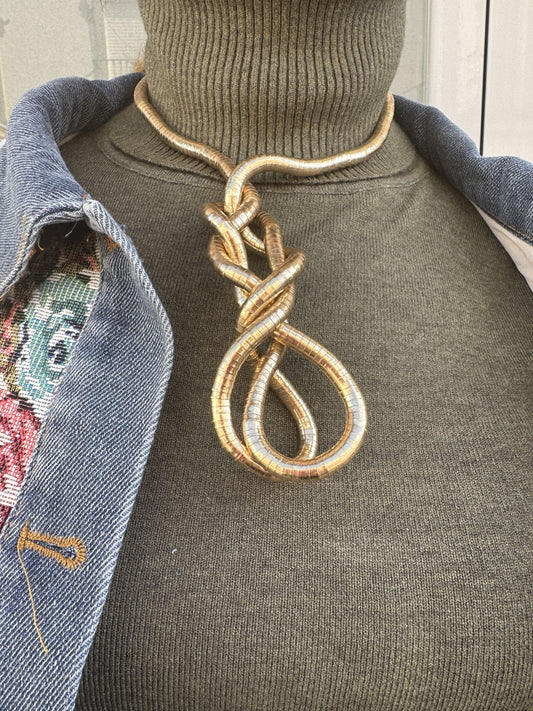 COLLAR MULTIPOSICIÓN