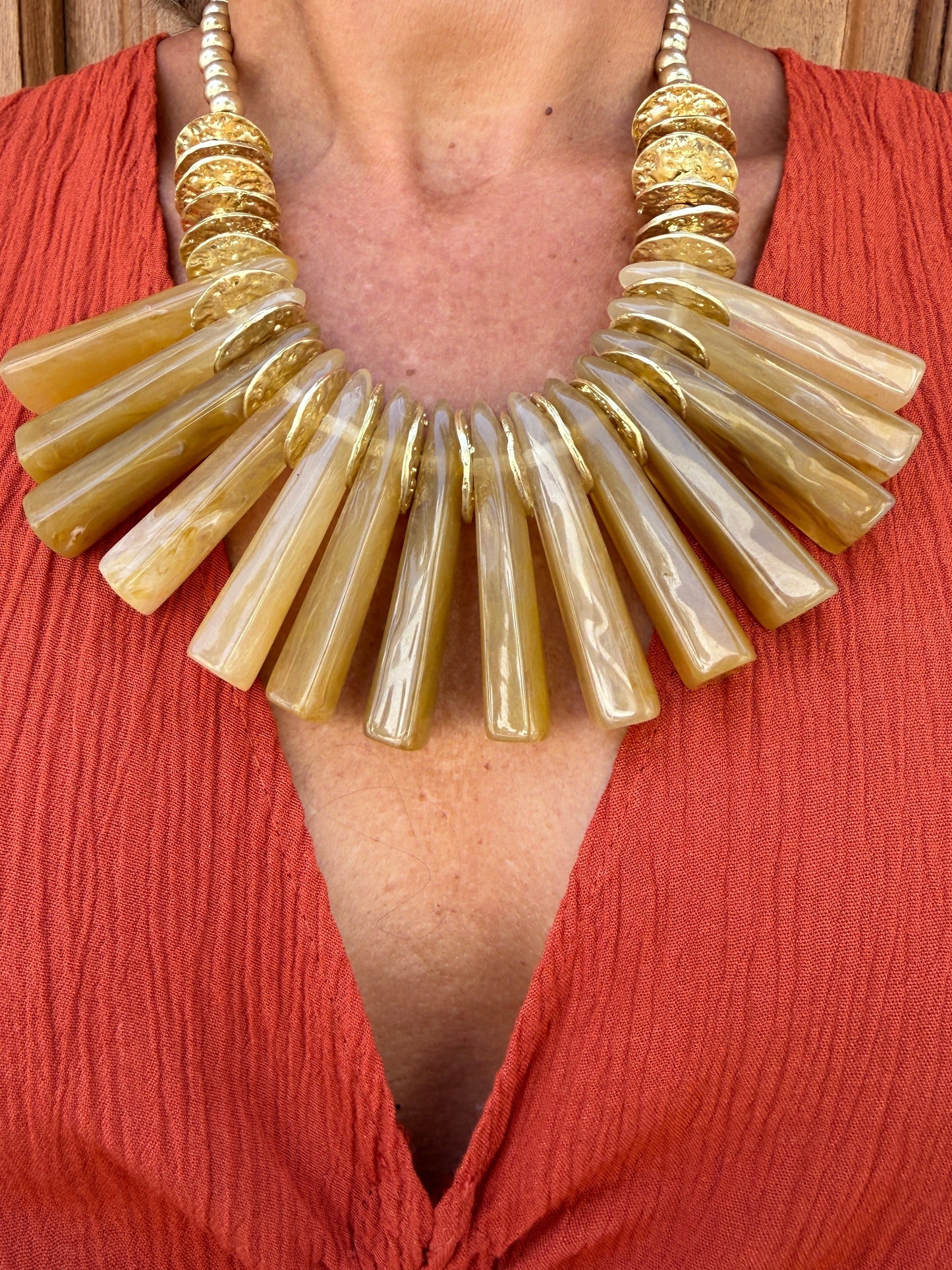 COLLAR NORA