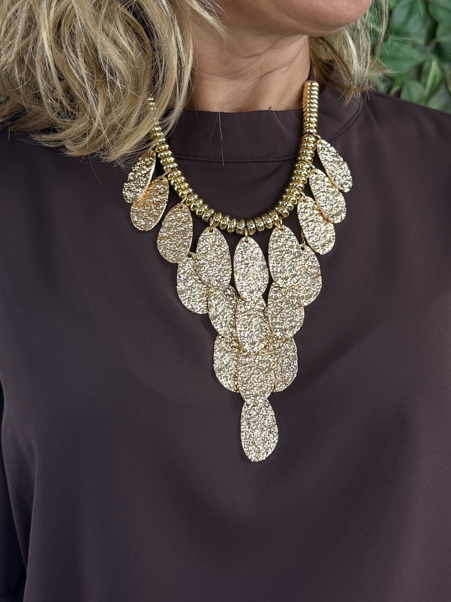 COLLAR PÉTALOS MAXI