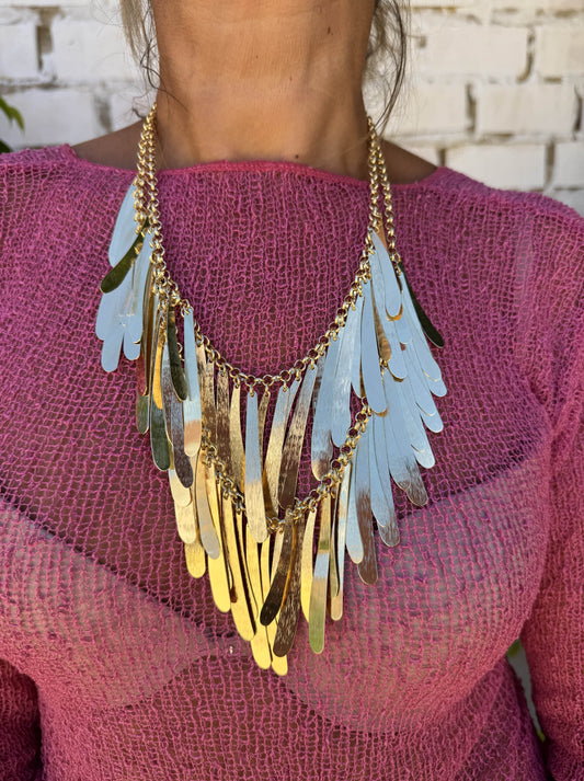 COLLAR PLUMA DORADO