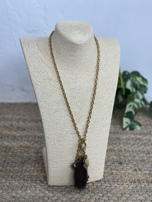 COLLAR RABIT