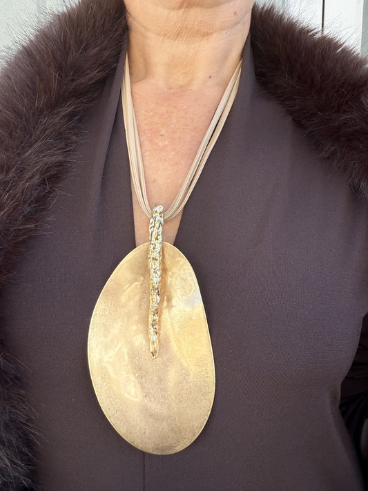 COLLAR COLA RATÓN CONCHA MAXI