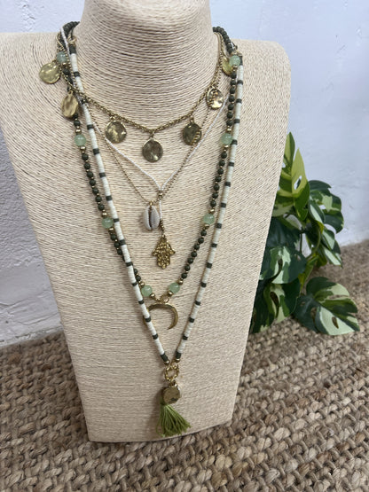 COLLAR HIPPIE