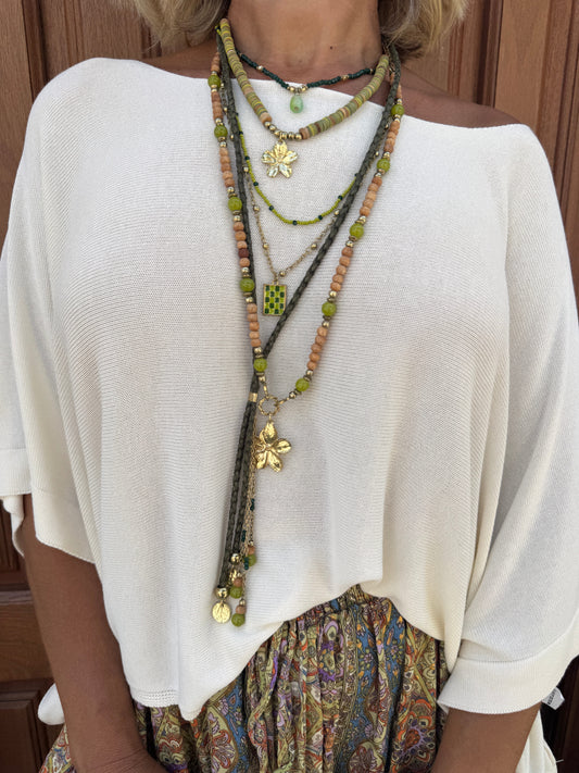 COLLAR HIPPIE
