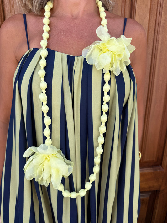 COLLAR LARGO BOLAS FLOR