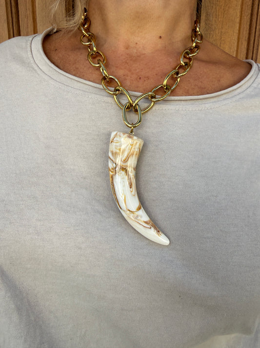 COLLAR SALVAJE