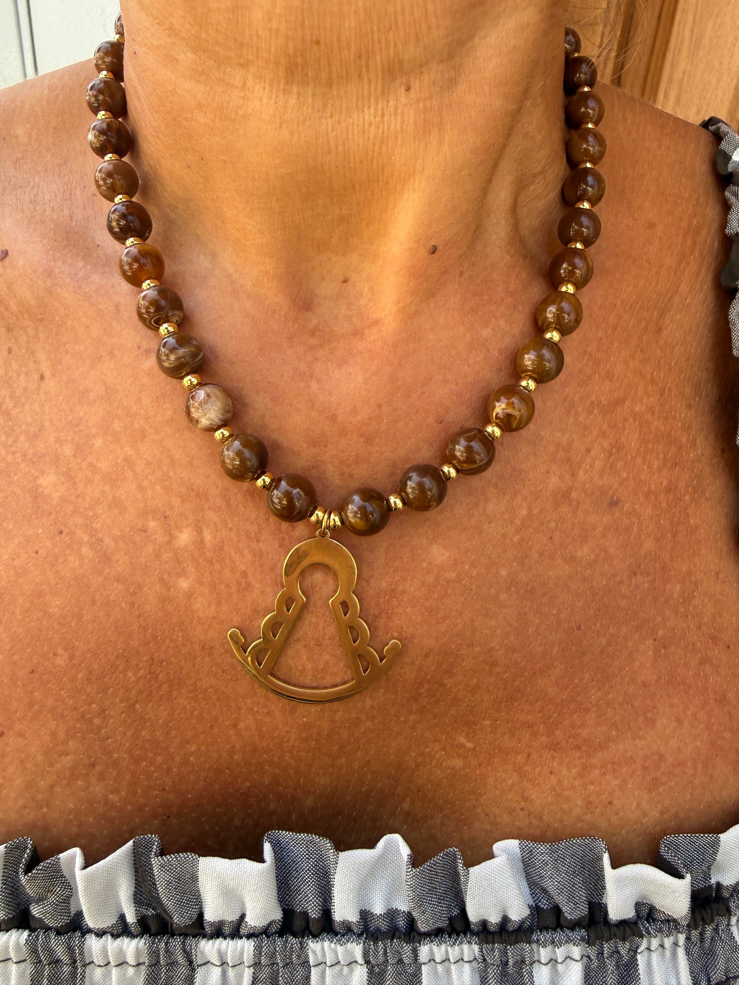 COLLAR SILUETA VIRGEN DEL ROCÍO