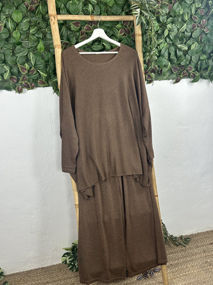 CONJUNTO CURVY DE PUNTO