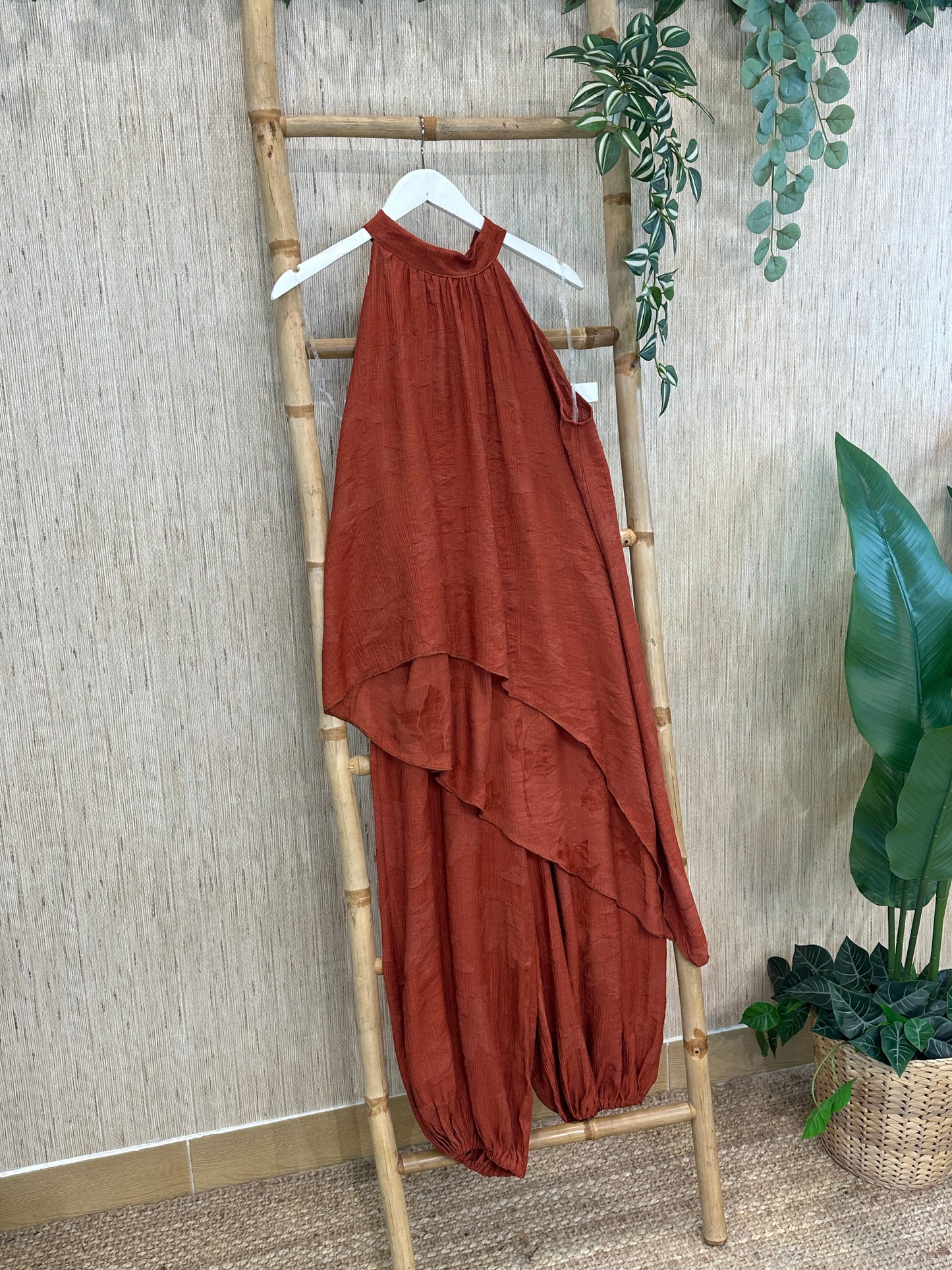 CONJUNTO OASIS