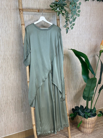 CONJUNTO SATINADO CRUZADO
