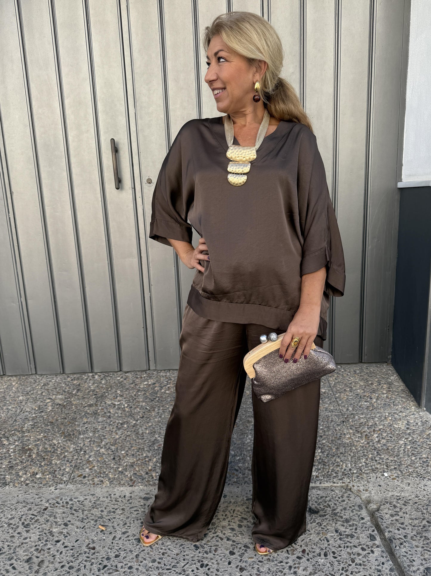 CONJUNTO SATINADO BÁSICO