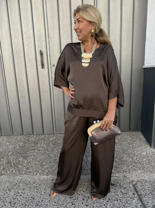CONJUNTO SATINADO BÁSICO