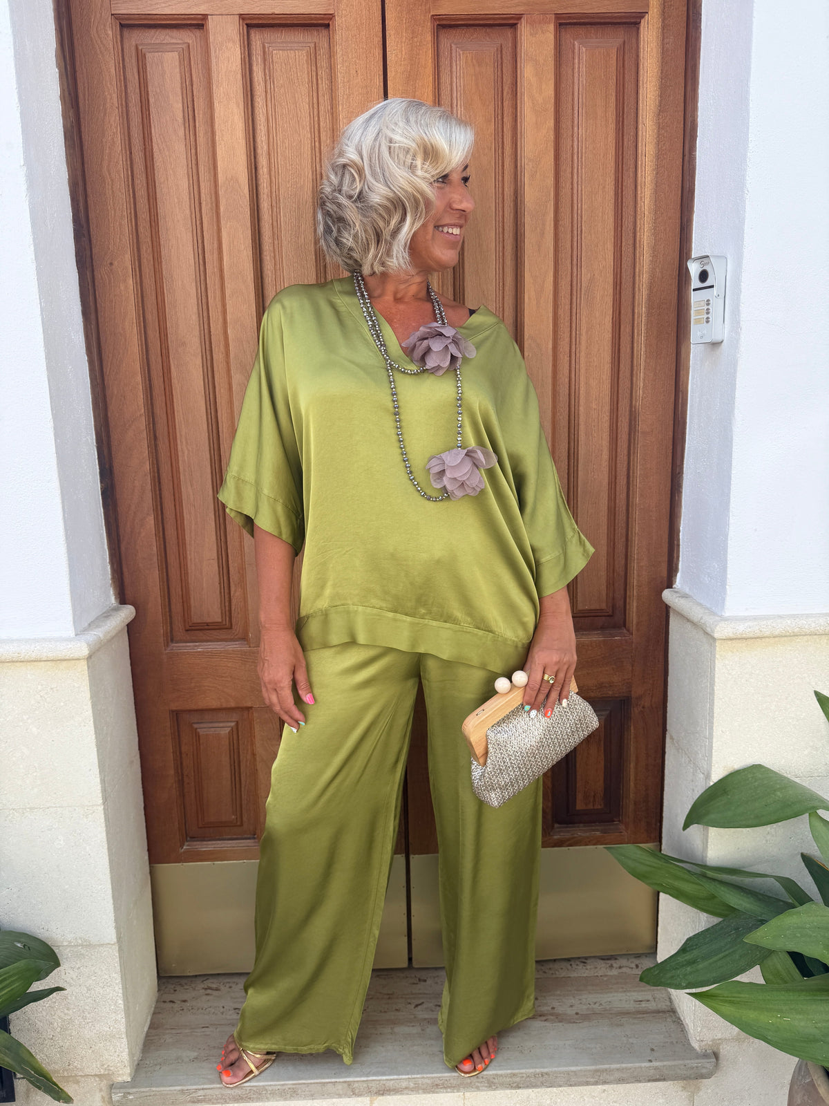 CONJUNTO SATINADO BÁSICO