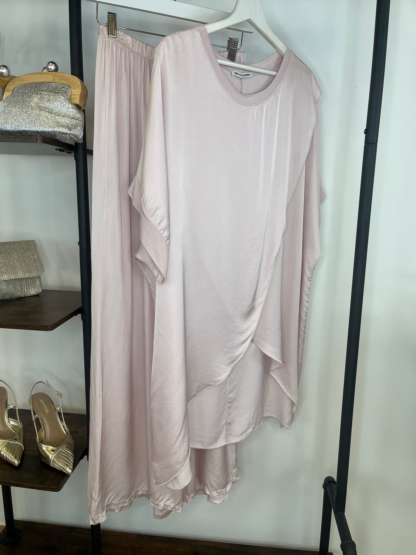 CONJUNTO SATINADO CRUZADO