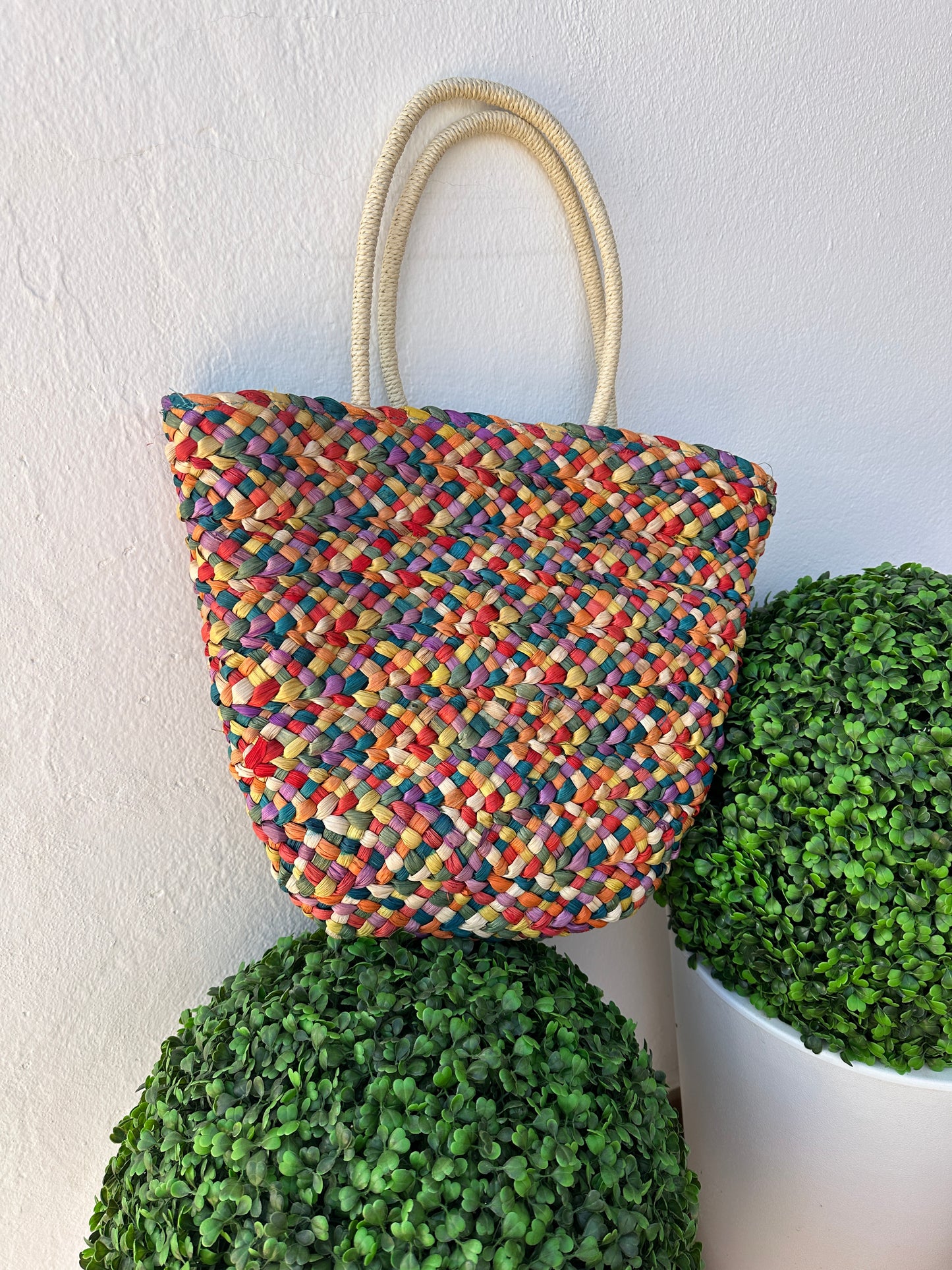 MULTICOLOR BASKET