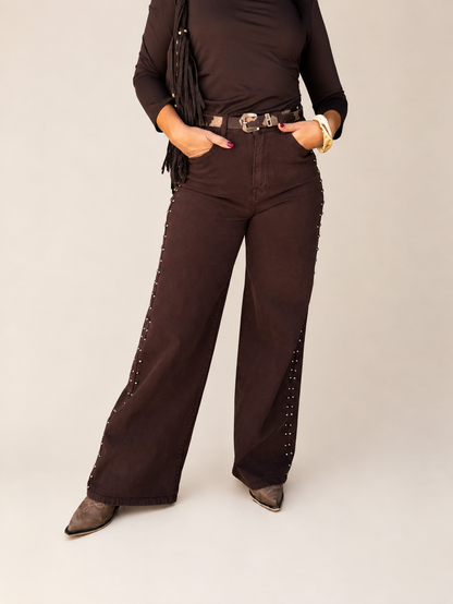 PANTALÓN TACHUELAS