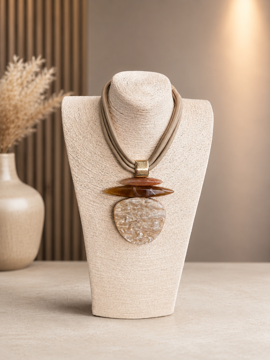 COLLAR NÁCAR