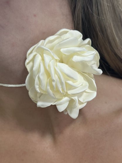 CHOKER FLOR