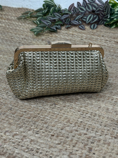 CLUNCH TRENZADO METALIZADO