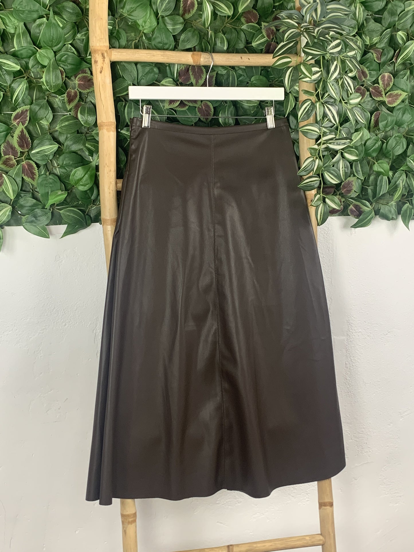 FALDA BÁSICA POLIPIEL