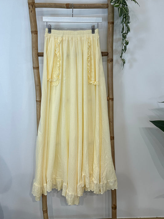 FALDA Y PIQUILLO BAMBULA