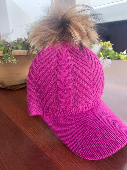 POM-POM CAP