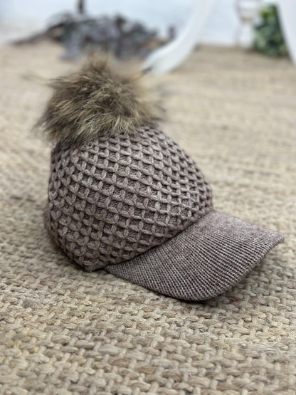 GORRA POMPÓN