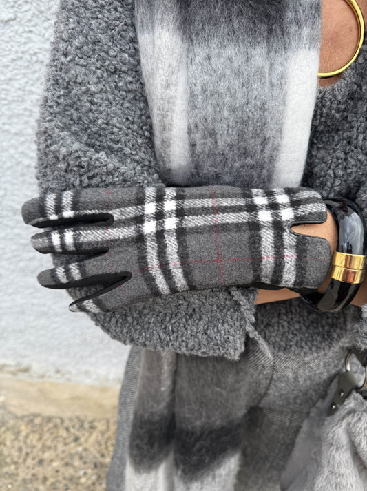 GUANTES ESTAMPADOS