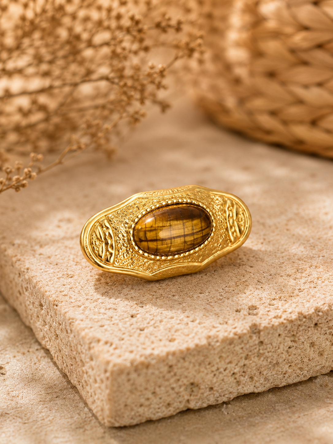 ANILLO AKILA