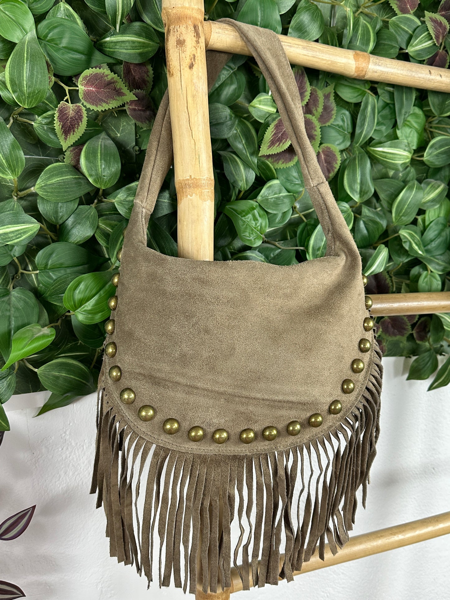 BOLSO MEDIA LUNA FLECOS