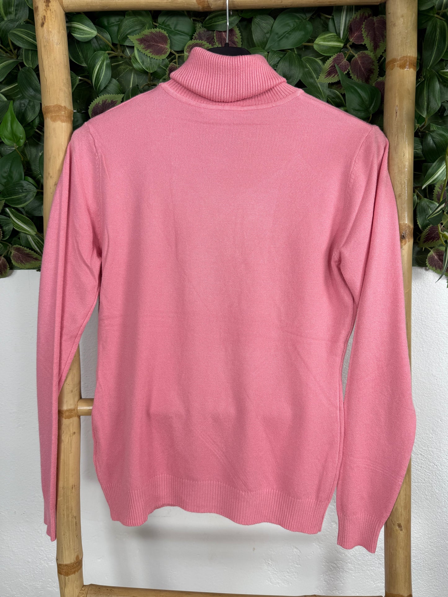 CAMISOLA BÁSICA DE PESCOÇO