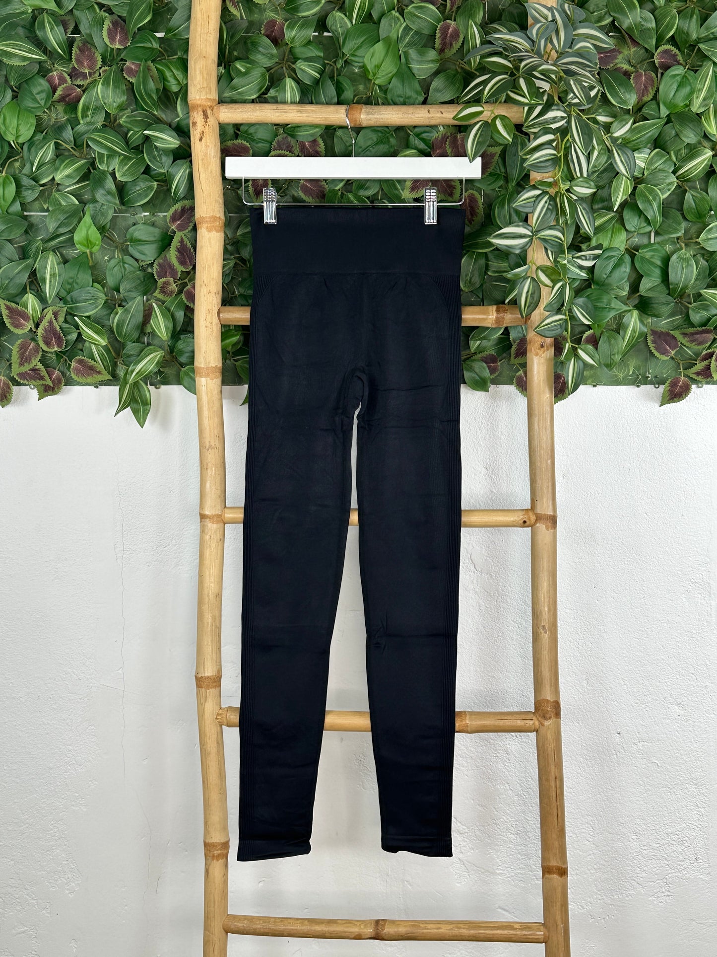 LEGGINGS SIN COSTURA
