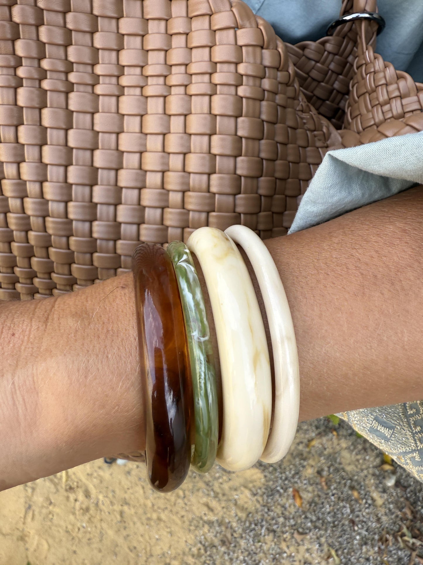 PACK 4 PULSERAS RESINA