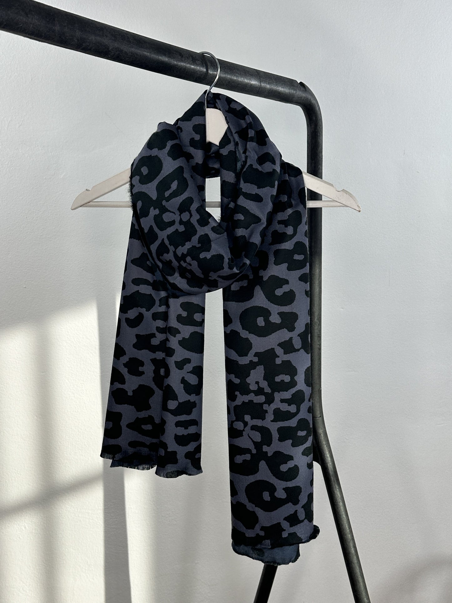 PAÑOLETA LEOPARDO INVIERNO