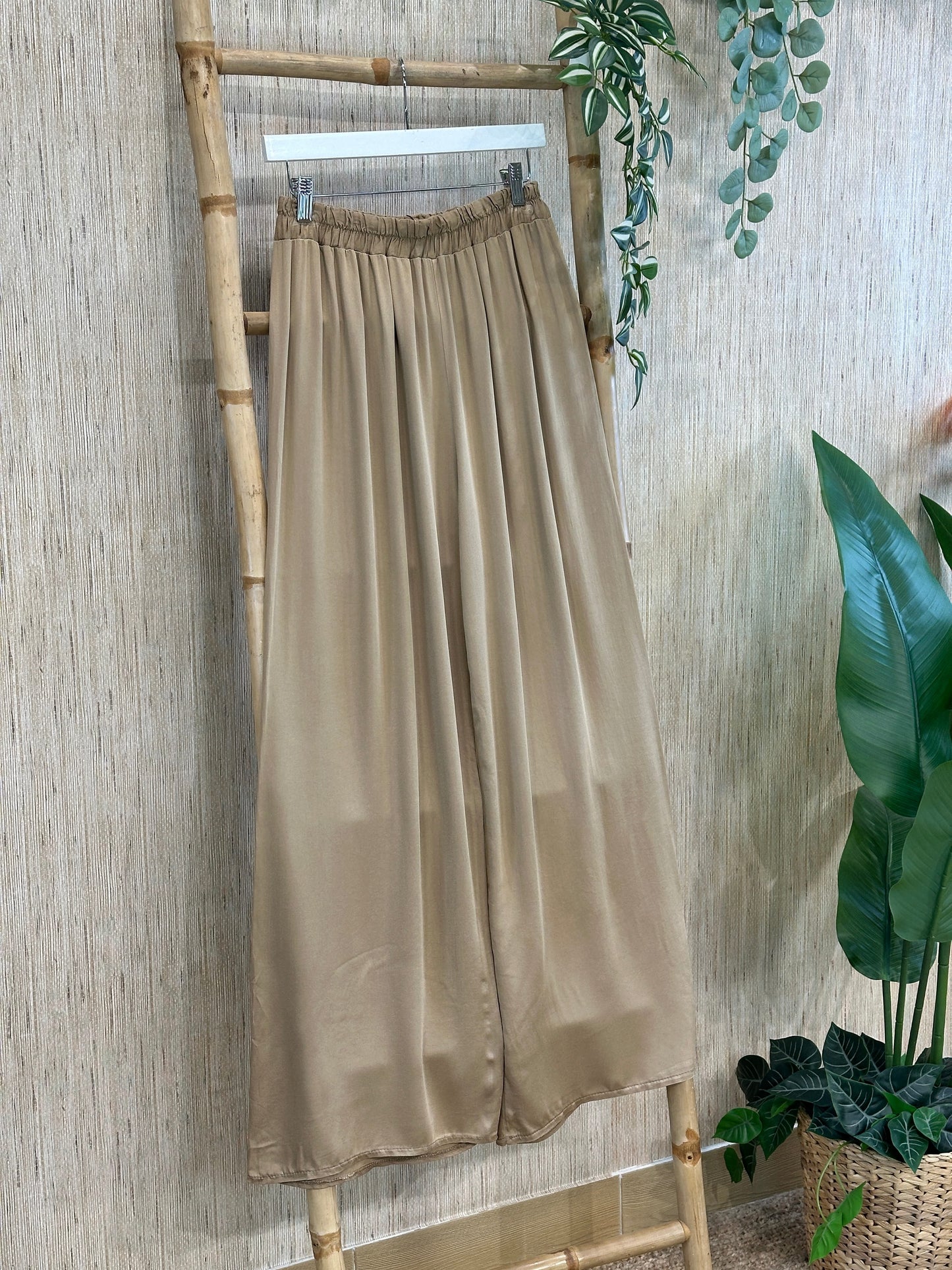 PANTALÓN BÁSICO VISCOSA