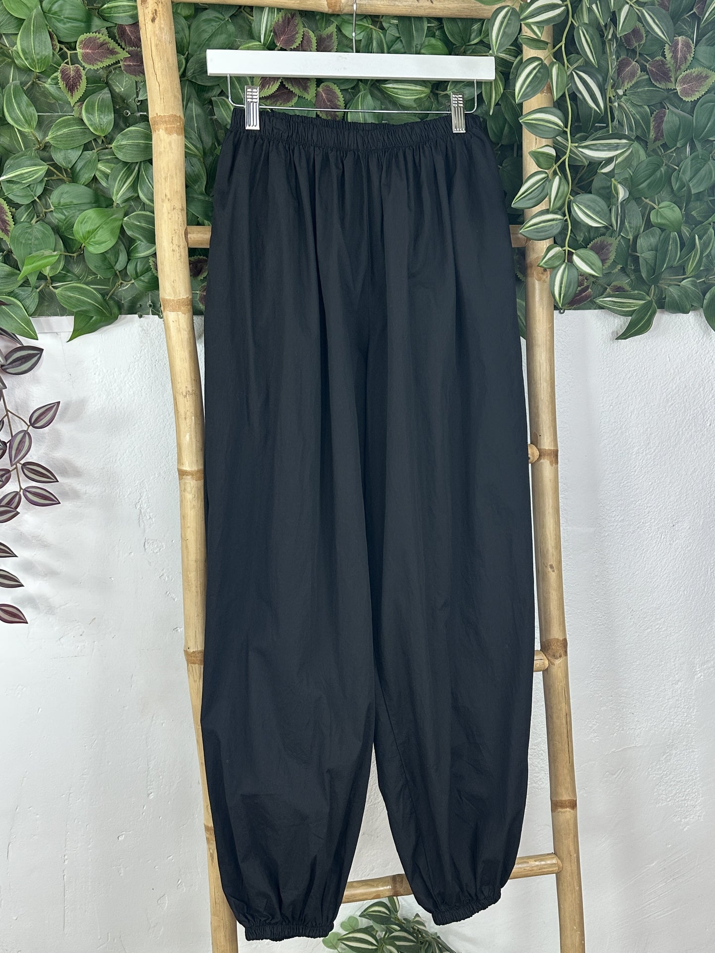 PANTALÓN BOMBACHO BÁSICO