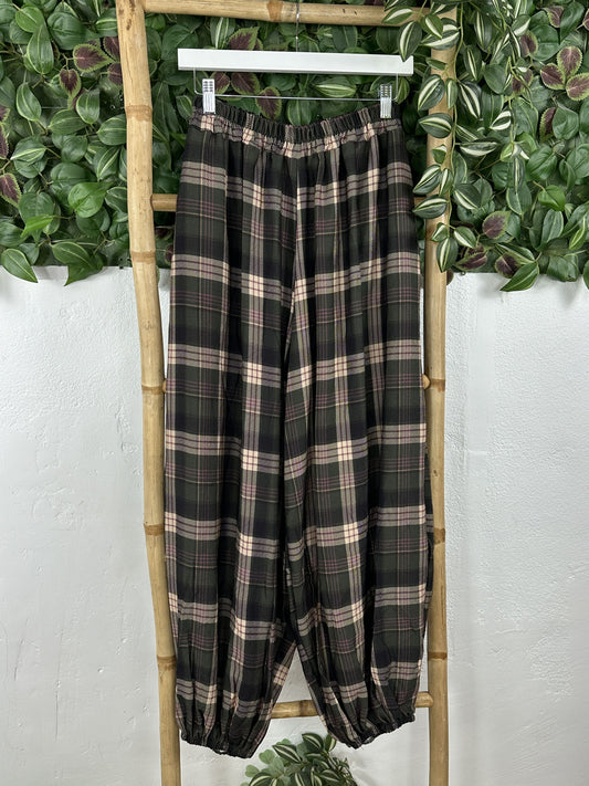 PANTALÓN BOMBACHO ESCOCÉS