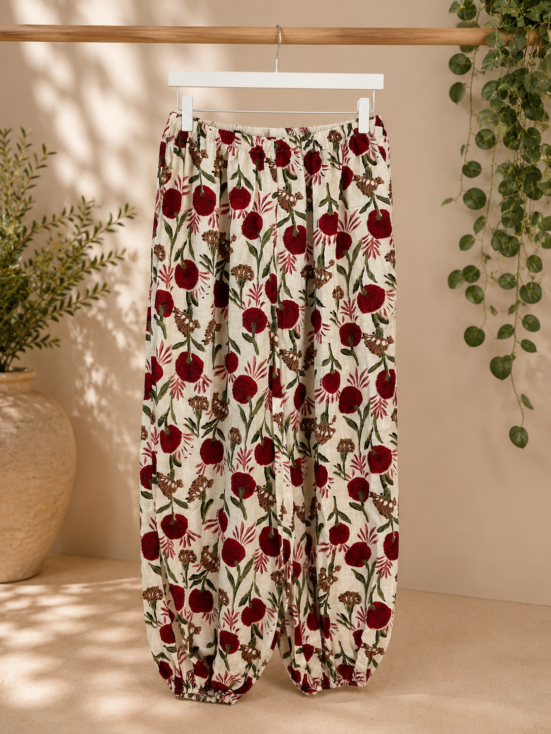 PANTALÓN BOMBACHO FLORES