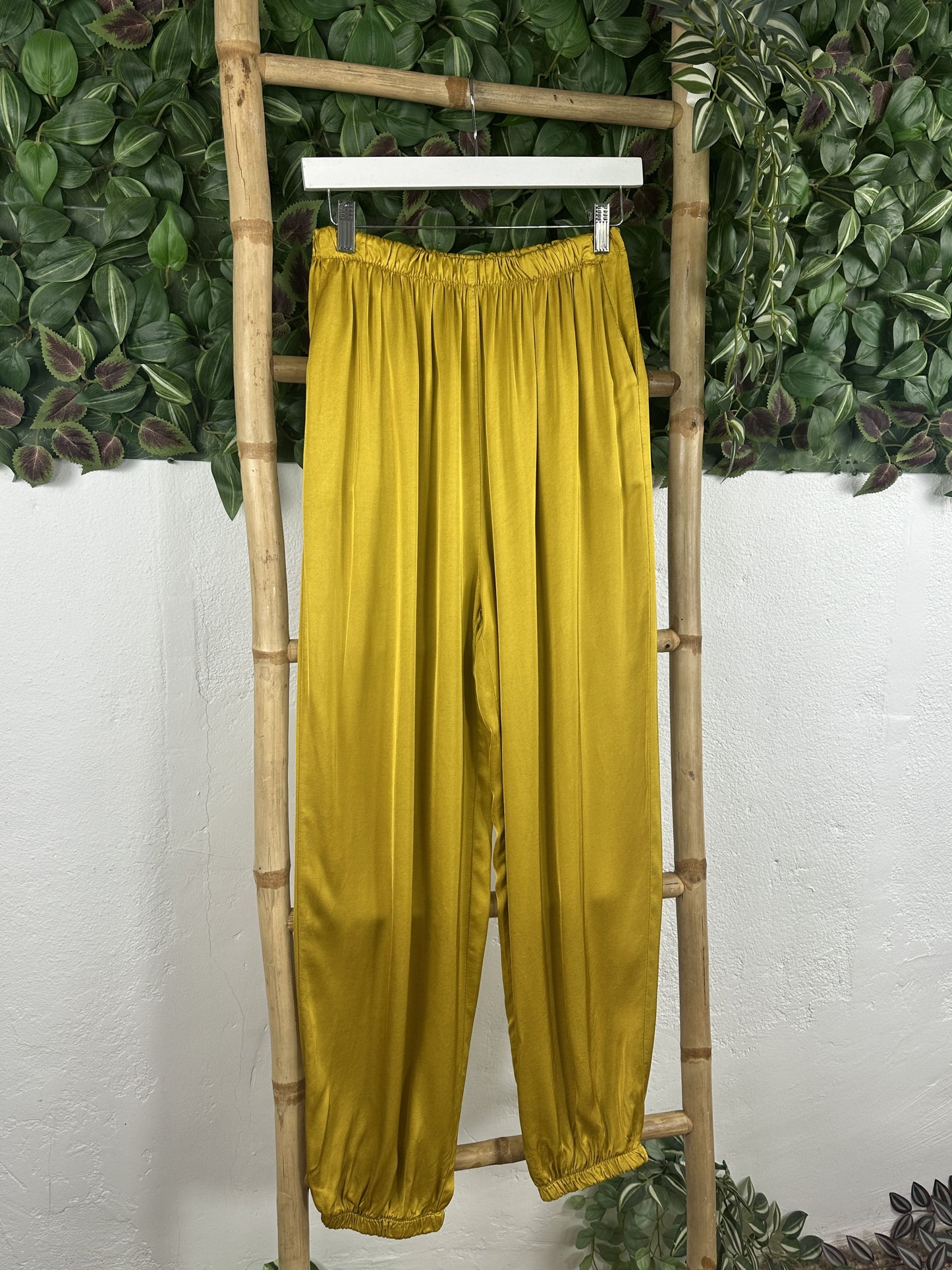 PANTALÓN BOMBACHO ORO