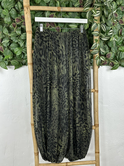 PANTALÓN BOMBACHO TRANSPARENCIA