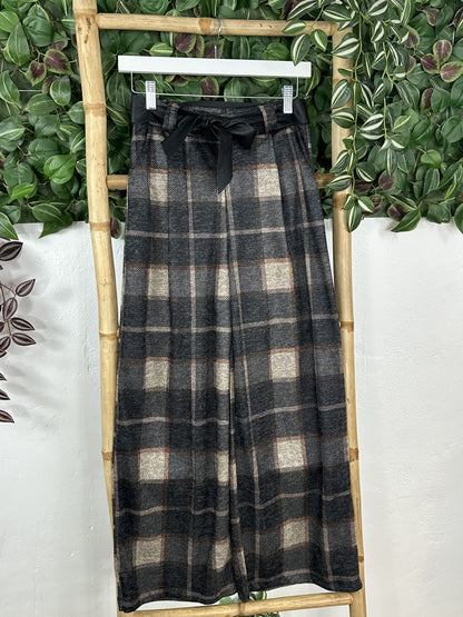 PANTALÓN RECTO CUADROS
