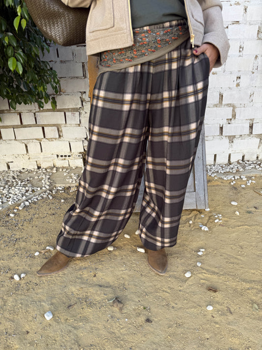 PANTALÓN BOMBACHO ESCOCÉS