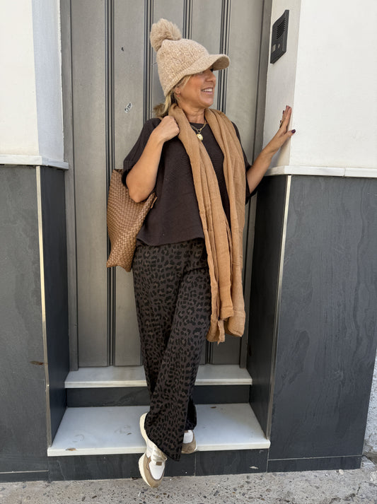 PANTALÓN CHÁNDAL LEOPARDO