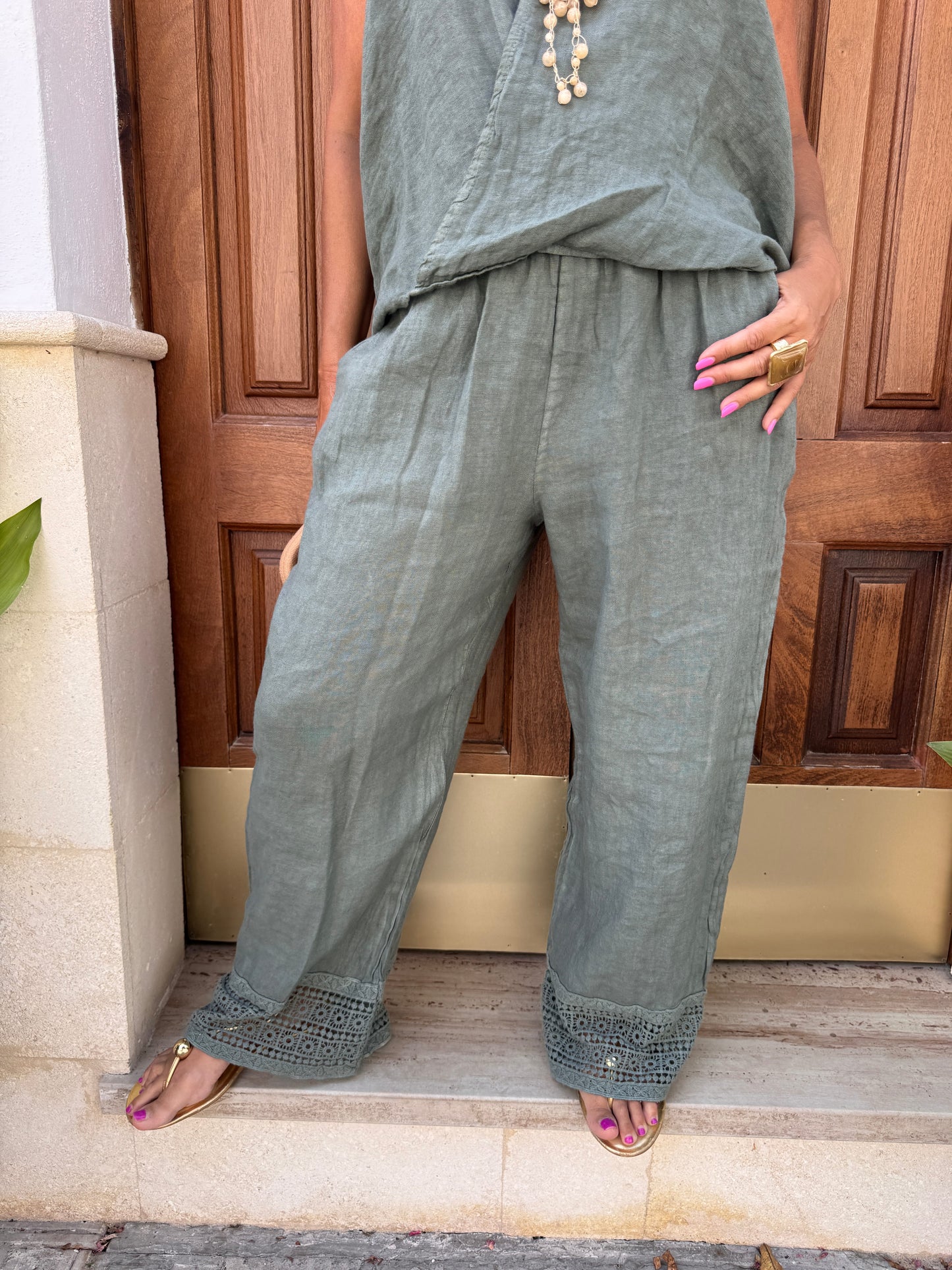 PANTALÓN LINO BAJO CROCHÉ